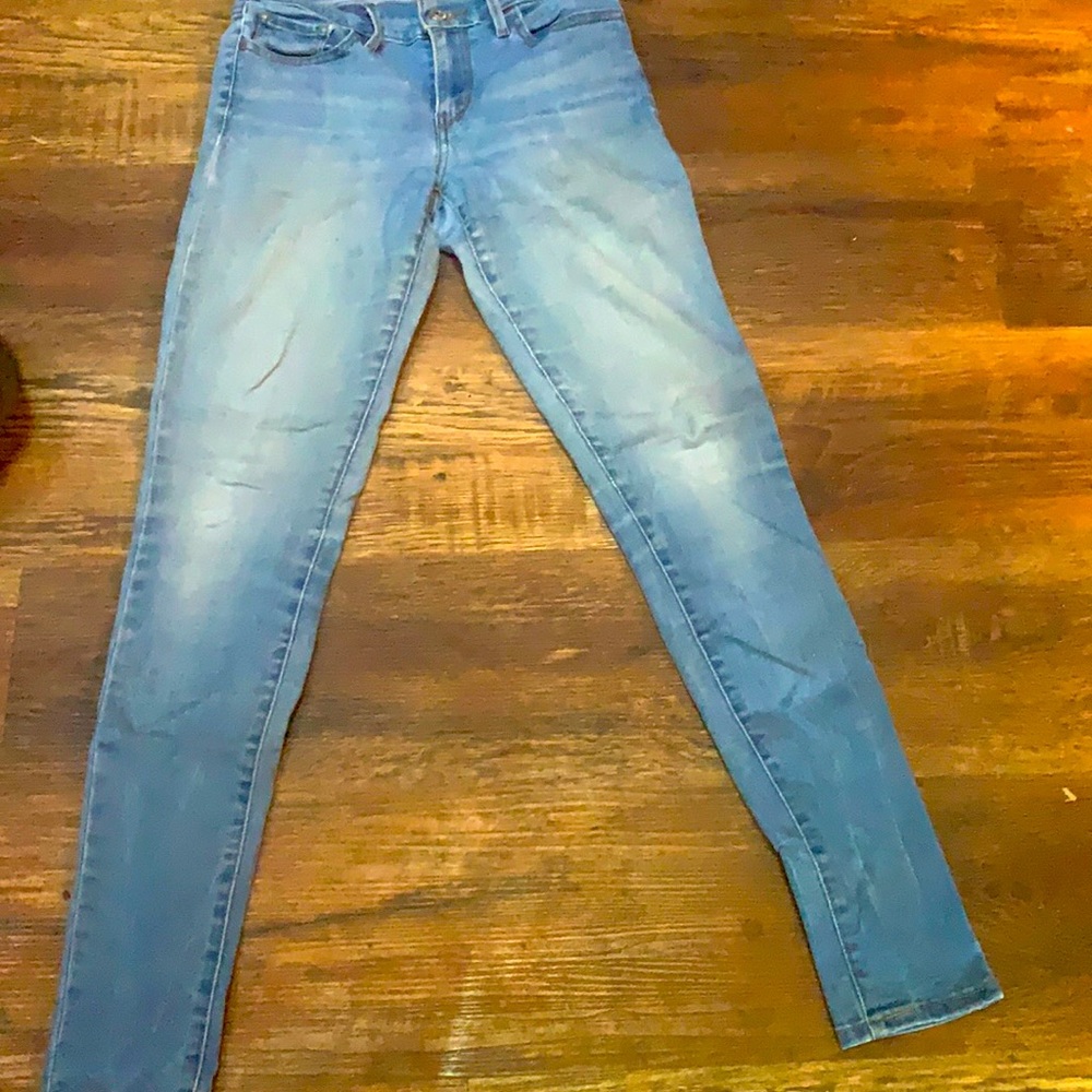 My favorite jeans!!.. Levi Strauss 710 super skinny..